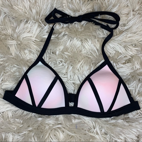 PINK Victoria's Secret Other - Victoria’s Secret PINK bikini top